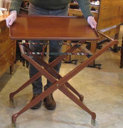 Stylish Italian Mid century Cherrywood Bar drinks Cart with Removable Tray