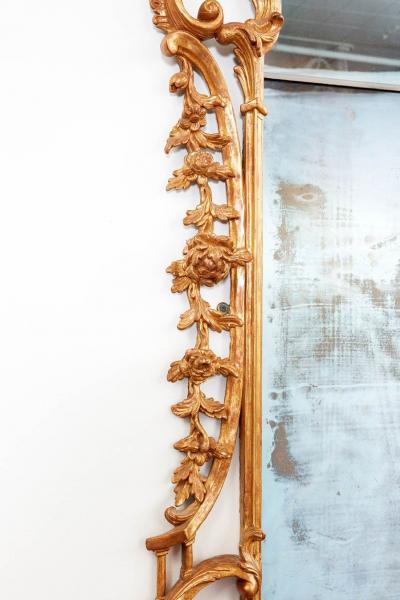Substantial Georgian Rococo Giltwood Mirror