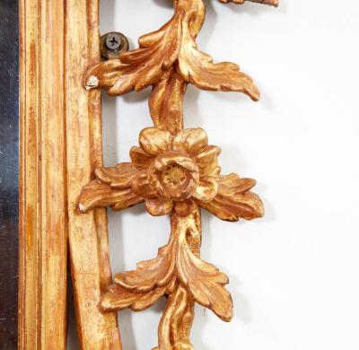 Substantial Georgian Rococo Giltwood Mirror