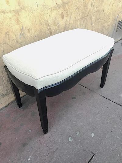 Sue et Mare Sue et Mare Ebonized Solid Wood Refined Newly Restored in Neutral Cloth