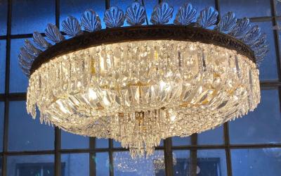 Sumptuous Crystal and Brass Chandelier Italy 1940