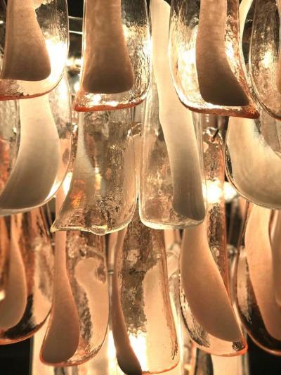 Sumptuous Pink and White Petal Murano Glass Chandelier Italy 1980s