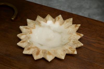 Sunburst Shape Vide Poche or Bowl in Hand Carved Alabaster Italy 1960s
