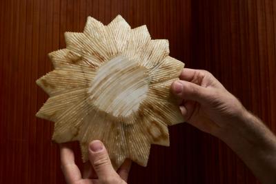 Sunburst Shape Vide Poche or Bowl in Hand Carved Alabaster Italy 1960s