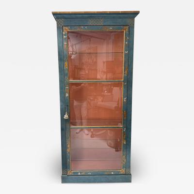 Superb Chinoiserie Decorated Vitrine Showcase Cabinet