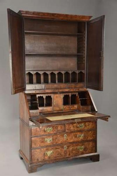 Superb English 18thc burr walnut bureau bookcase with original patina