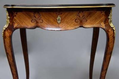 Superb French 19thc Kingwood occasional table