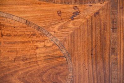 Superb quality serpentine shaped satinwood gentlemans dressing chest