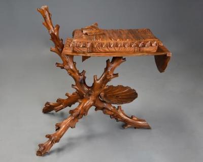Superb rare late 19thc Italian finely carved pine Grotto work table