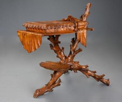 Superb rare late 19thc Italian finely carved pine Grotto work table