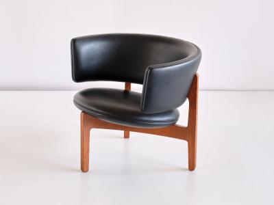Sven Ellekaer Sven Ellekaer Three Legged Lounge Chair Christian Linneberg Denmark 1962