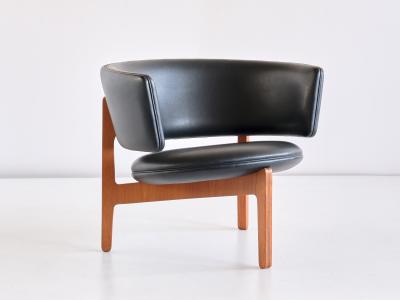 Sven Ellekaer Sven Ellekaer Three Legged Lounge Chair Christian Linneberg Denmark 1962