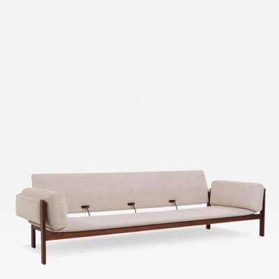 Sven Ivar Dysthe Sven Ivar Dysthe for Dokka M bler Mid Century Norwegian Rosewood Sofa