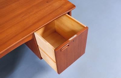 Svend Aage Madsen Svend A Madsen Floating Teak Desk w Bookcase for H P Hansen