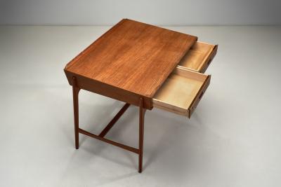 Svend Aage Madsen Svend Aage Madsen Model 200 Desk for Sigurd Hansen M belfabrik Denmark 1950s