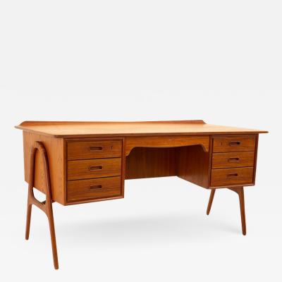 Svend Aage Madsen Svend Aage Madsen for Sigurd Hansen Mid Century Curved Front Teak Desk