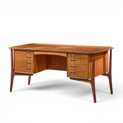 Svend Aage Madsen Svend Madsen Mid Century Danish Teak Curved Desk
