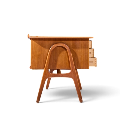 Svend Aage Madsen Svend Madsen Mid Century Danish Teak Curved Desk