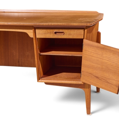 Svend Aage Madsen Svend Madsen for Sigurd Hansen Mid Century Danish Teak Desk