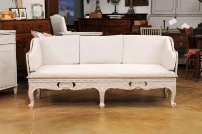 Swedish 1780s Rococo Painted Tr gsoffa with Carved Apron and Upholstery