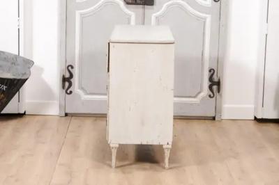 Swedish 1790s Gustavian Period Painted Three Drawer Chest with Carved Feet