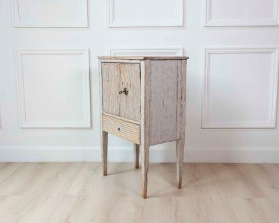 Swedish 18th Century Gustavian Nightstand