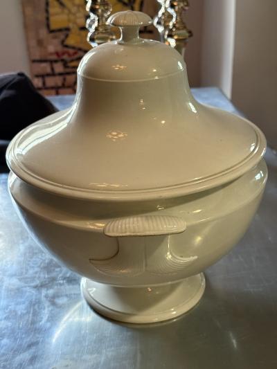 Swedish 19th century creamware soup tureen