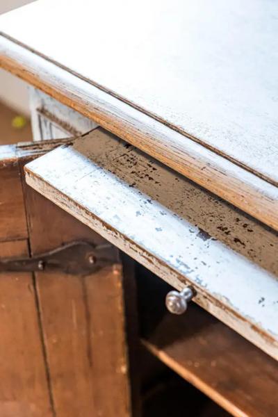 Swedish Baroque 1740s Painted Buffet with Carved Doors and Pullout Drawer