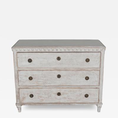 Swedish Chest of Drawers with Dentil Carving Mid 19th Century