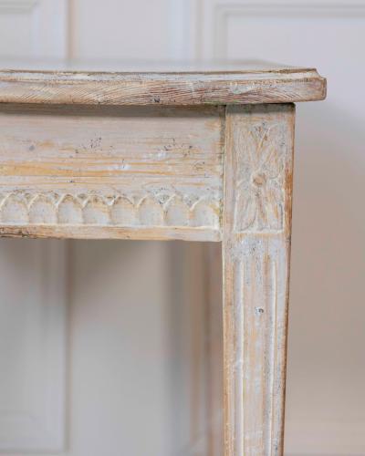Swedish Early 20th Century Gustavian Style Side Table c 1900