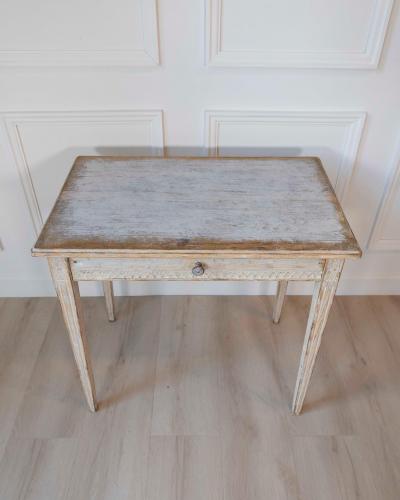 Swedish Early 20th Century Gustavian Style Side Table c 1900