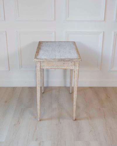Swedish Early 20th Century Gustavian Style Side Table c 1900
