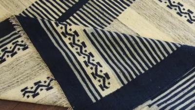 Swedish Flat Weave Carpet 20th Century 67 x 910 