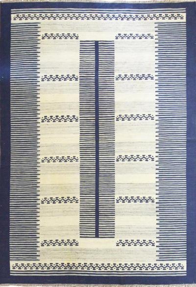 Swedish Flat Weave Carpet 20th Century 67 x 910 