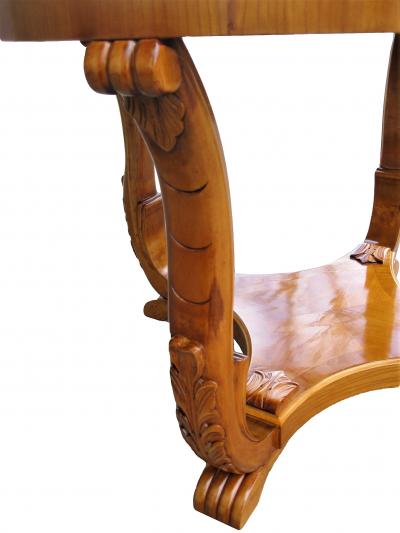 Swedish Grace cocktail table