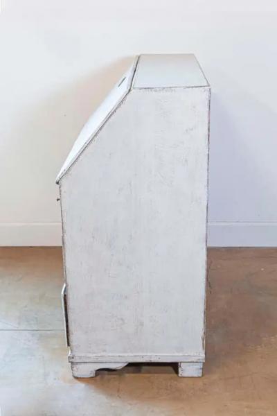 Swedish Gustavian Period 1790s Painted Slant Front Secretary with Three Drawers