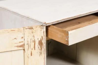 Swedish Gustavian Period 1810s Dove Gray Painted Sideboard with Diamond Motifs