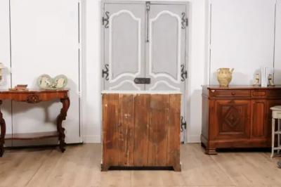 Swedish Gustavian Period 1810s Dove Gray Painted Sideboard with Diamond Motifs