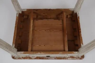 Swedish Gustavian Style 1850s Painted Desk with Single Drawer and Tapered Legs