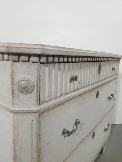 Swedish Gustavian Style 1860s Gray Painted Three Drawer Chest with Carved Drawer