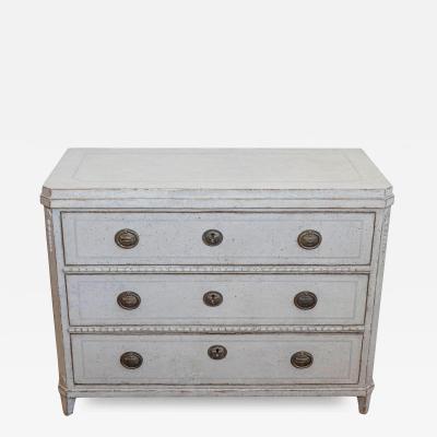 Swedish Gustavian Style 1860s Painted Wood Three Drawer Chest with Carved Motifs