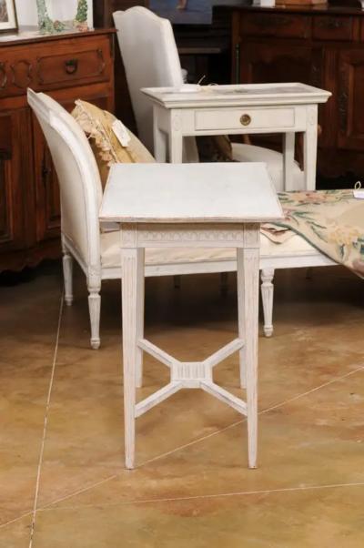 Swedish Gustavian Style 1900s Painted Wood Console Table with Carved Apron