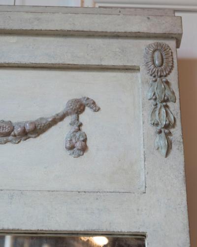 Swedish Gustavian Style Mirror with Garland Motif circa 1920