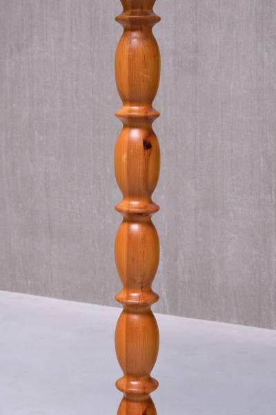 Swedish Modern Floor Lamp in Carved Solid Pine Wood 1960s