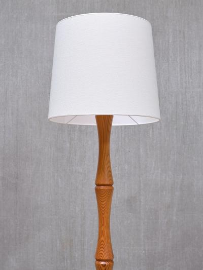 Swedish Modern Floor Lamp in Carved Solid Pine Wood 1960s