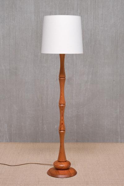 Swedish Modern Floor Lamp in Carved Solid Pine Wood 1960s