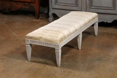 Swedish Neoclassical Style 1880s Painted Wood Bench with Carved Waterleaf Motifs