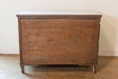 Swedish Painted Breakfront Three Drawer Commode with Dentil Molding circa 1880