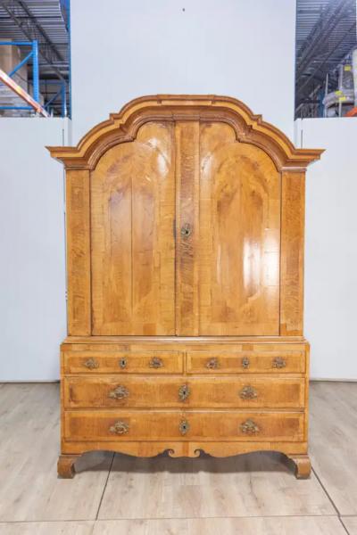 Swedish Rococo Period 1790s Cabinet with Chapeau de Gendarme Inspired Cornice