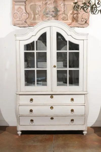 Swedish Rococo Style 19th Century Painted Wood Vitrine Cabinet with Glass Doors